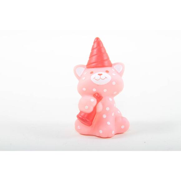 Strawberry Shortcake Custard Party Pleaser, Kenner, Sitting, Looking Up Figurine - Picture 1 of 2